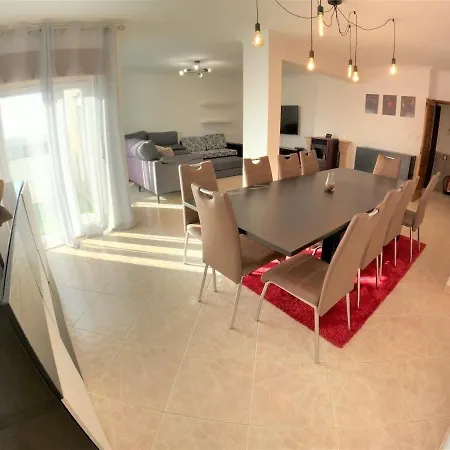 Sintra T3 Duplex W Magnificent Views And Balcony In Tapada Merces Apartmán Algueirão