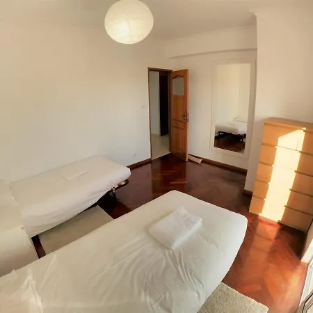 Sintra T3 Duplex W Magnificent Views And Balcony In Tapada Merces Algueirao-Mem Martins