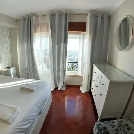 Sintra T3 Duplex W Magnificent Views And Balcony In Tapada Merces * Algueirão